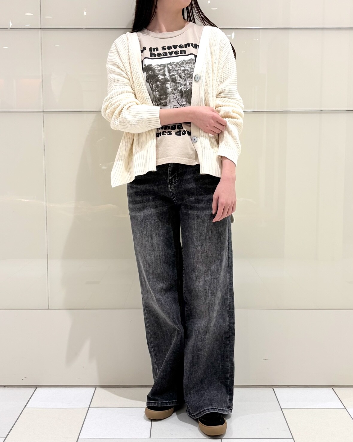 人気のワイドデニムに新色グレー登場♡ │パパス&ママス │ ショップ