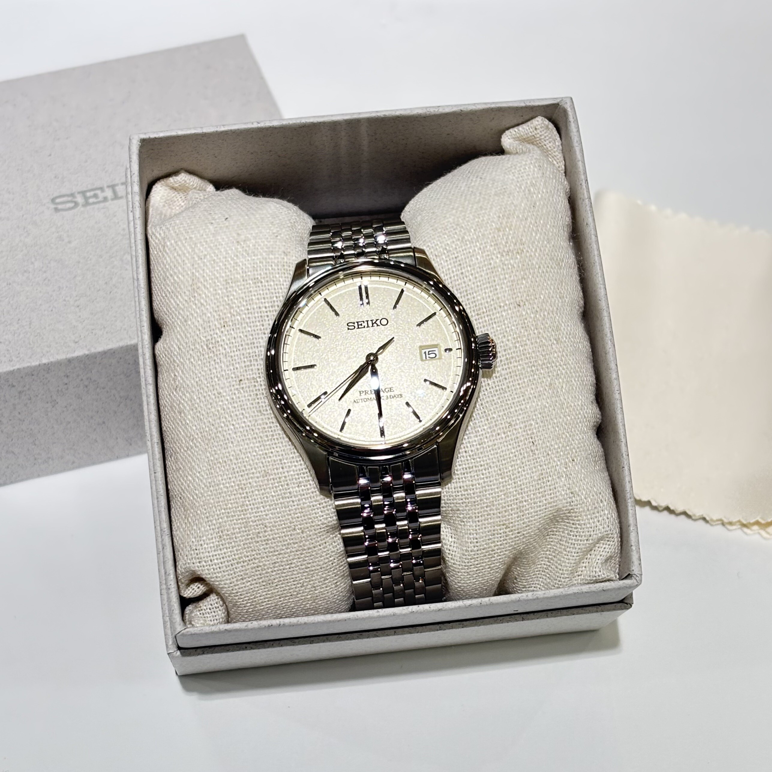 SEIKO PRESAGE】柔和な雰囲気を楽しめる「SARX121」をご紹介 │チック