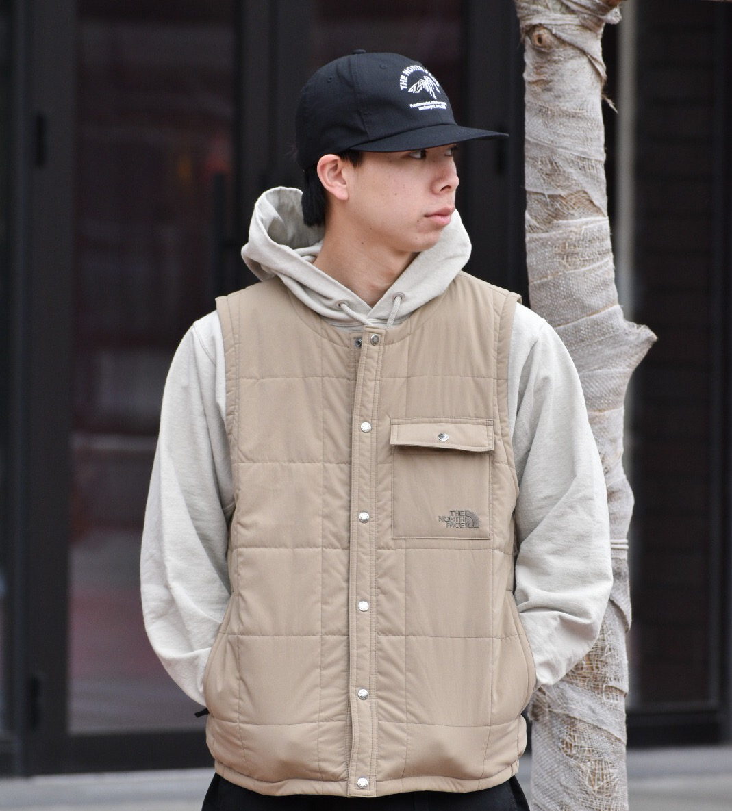 ザ・ノース・フェイス THE NORTH FACE アウトドア アウトドアベスト Meadow Warm Vest_メドウウォームベスト  NY82330 （ブラック） - ファッション通販 MAGASEEK(マガシーク)