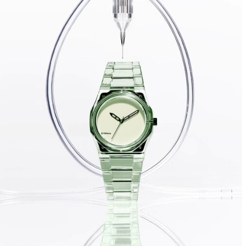 涼し気なクリアウォッチ⌚【D1MILANO】 │エイチエムエスアーカイブ 涼し気なクリアウォッチ⌚【D1MILANO】 │エイチエムエスアーカイブ