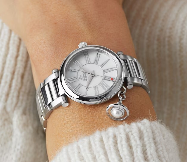 Vivienne Westwood｜ヴィヴィアンウエストウッド】チャーム付き