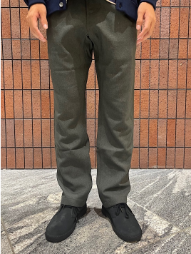 【SHIPS別注】GRAMiCCi: ウールライク ストレッチ サージ パンツ