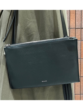 ショルダーバッグ