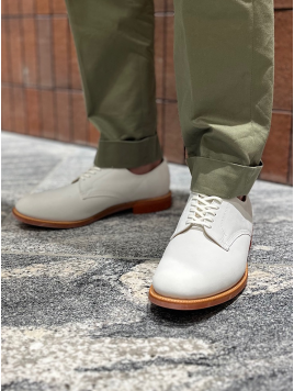 【Southwick別注】SANDERS: White Nubuck Officer Shoe