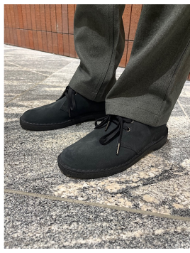 【SHIPS EXCLUSIVE】CLARKS: DESERT BOOTS DARK NAVY