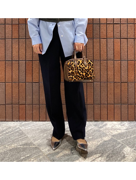ストレート センタープレス トラウザーズ