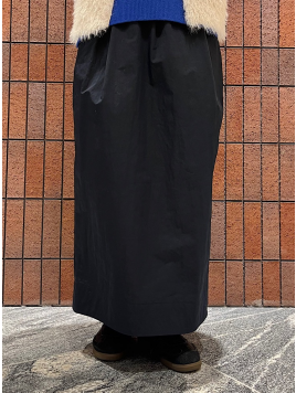 タフタ コクーン スカート