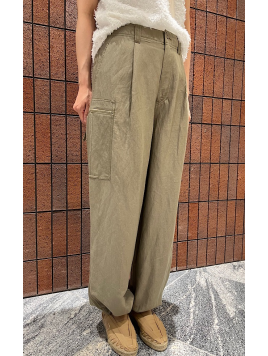 カーゴパンツ