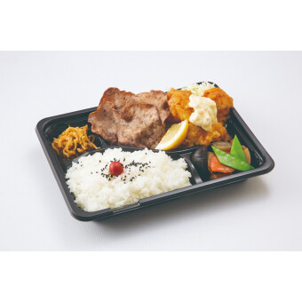 牛たんとチキン南蛮弁当