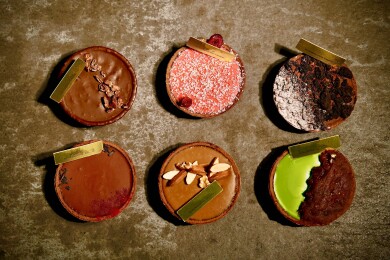 「Choco art./pompon donuts」が期間限定オープン！！