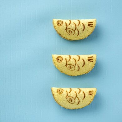 端午の節句の縁起菓子「鯉カステラ」