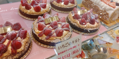 大好評！いちごのタルトまつり♪