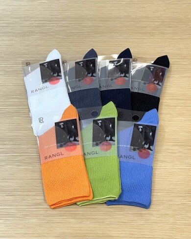 RANGL『透明靴下』よりRook(クルー丈ソックス)のご紹介✨️