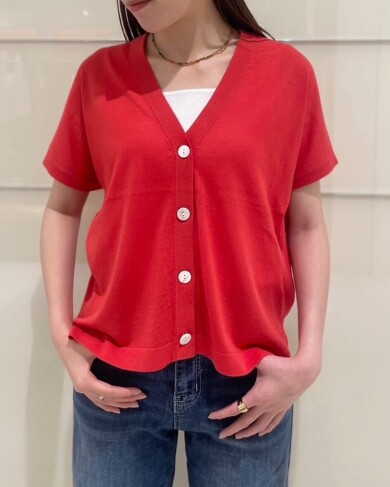鮮やかカラーが目を惹くUVカーディガン✨