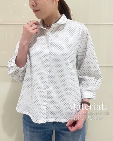 オーストリアのコットンリネン素材のドット生地と、襟から覗くスイスのピンドット生地が特徴のシャツ✨️