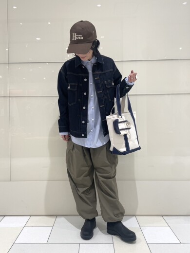 デニムジャケット×カーゴパンツのカジュアルコーデ💙