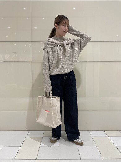 大人の遊び心溢れるトレンドニット✨