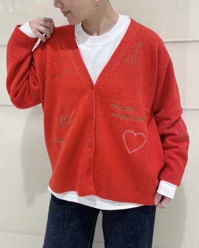 遊び心たっぷりの刺繍ニットカーディガン💖