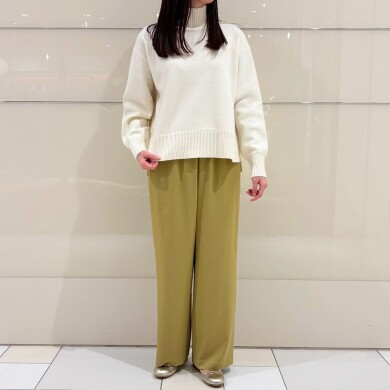 ストレッチが効いた綺麗めパンツ♡