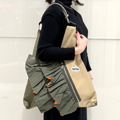 シンプルコーデにおすすめポイントバック✨