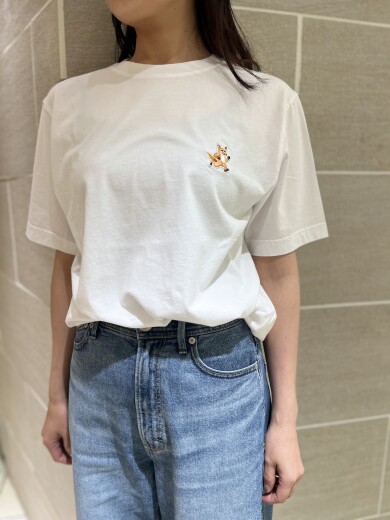 MAISON KITSUNE ワンポイントTシャツ