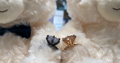 大粒ストーンキーリング🌟