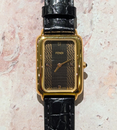 【VINTAGE】FENDIが入荷しました!