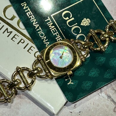 【ヴィンテージGUCCI】6400Lのご紹介！