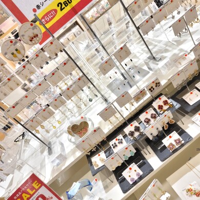 「Sugar出品」アクセサリーまとめ売り ビーズまとめ売り カスタム対応 シュガー ロンデル - メルカリ