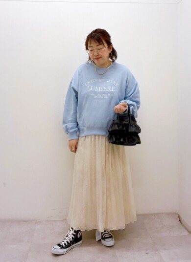 カジュアル×フェミニン