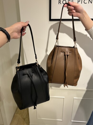 新作バッグ入荷しました！🧳