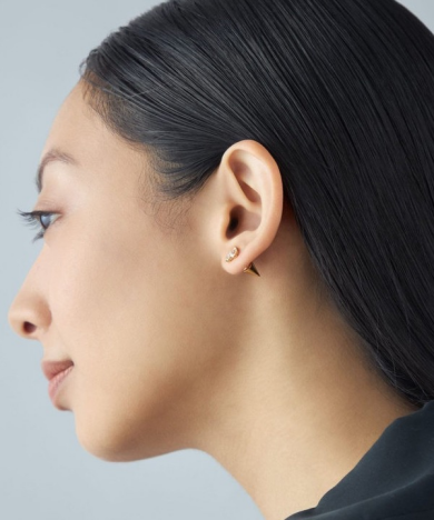 レイヤードでも活躍する個性あふれる『バックキャッチピアス』👂💎