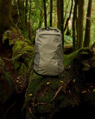 "Manakau" Collection Debut