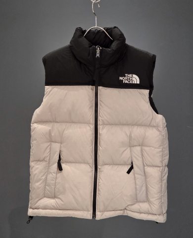 THE  NORTH  FACEより、ダウンベストをご紹介します！