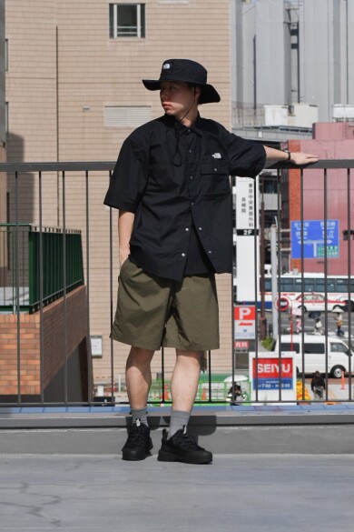 THE NORTH FACE襟シャツ入荷致しました!!