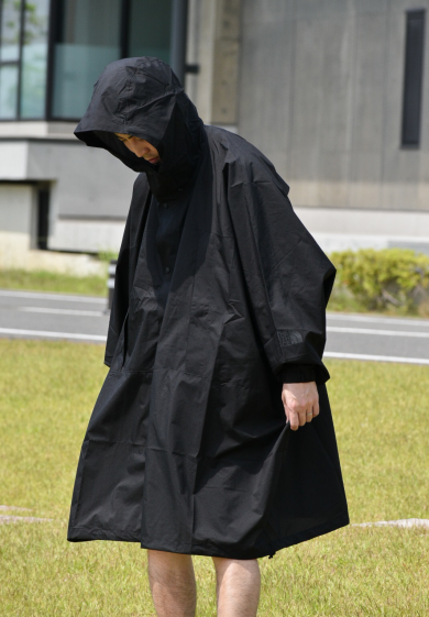 梅雨に向けて防水ポンチョはいかがですか？