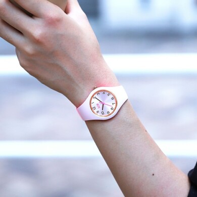 学生さんにおススメ！【ICE WATCH】