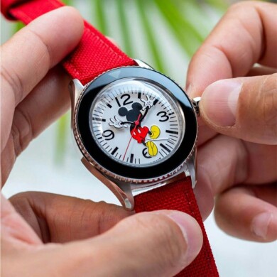 【UNDONE|アンダーン】×【Disney】魅力あふれる自動巻きウォッチ🏰