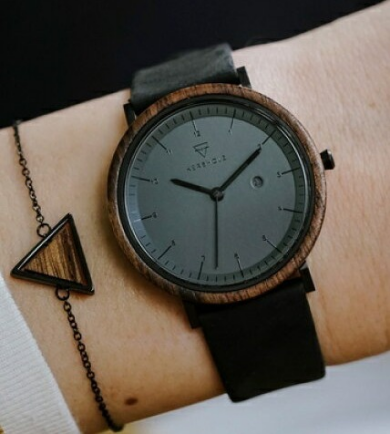 【KERBHOLZ／カーブホルツ】シックなブラックウォッチ