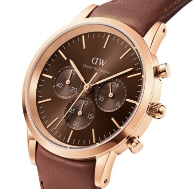 Daniel Wellington / 秋らしく、格好よく