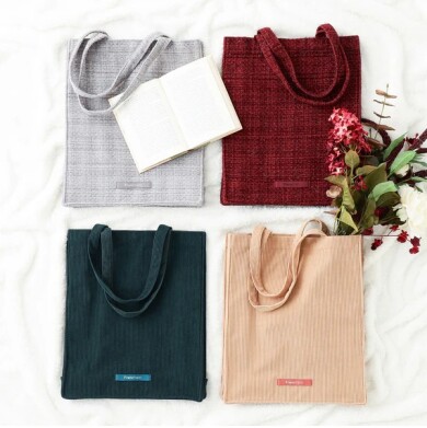 人気のトートバッグ