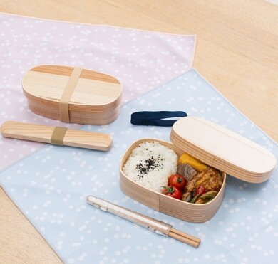 「憧れ」を日常に。手入れが簡単でご飯が冷めても美味しい、天然木のわっぱ弁当