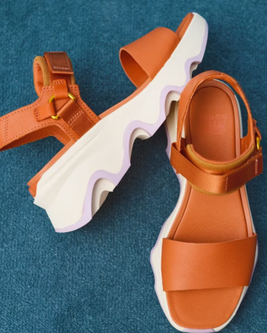 【コロンビア】KINETIC™ IMPACT Y-STRAP HIGH SANDAL