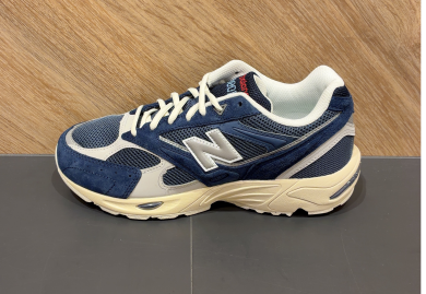 【NEW BALANCE】U880R 6ZZ(D)