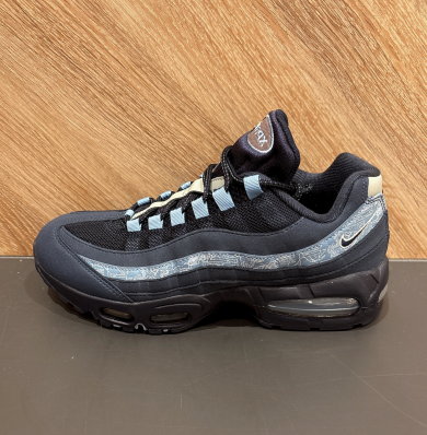 【NIKE】AIRMAX 95 BIG BUBBLE SE