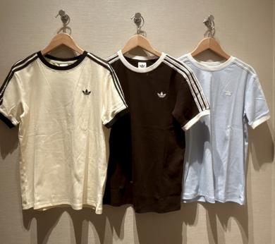 【ADIDASウェア】W 3STRIPES TEE (GFX INJ)