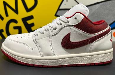 【 NIKE 】W AIR JORDAN 1 LOW S