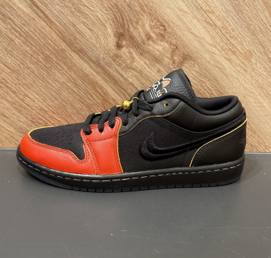 【NIKE】AIR JORDAN 1 LOW SE