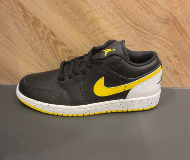 【NIKE】AIR JORDAN 1 LOW SE