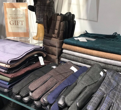 【スーツスクエア　アミュプラザ長崎店　新館3F】クリスマスギフトにオススメの商品をご紹介！⭐︎